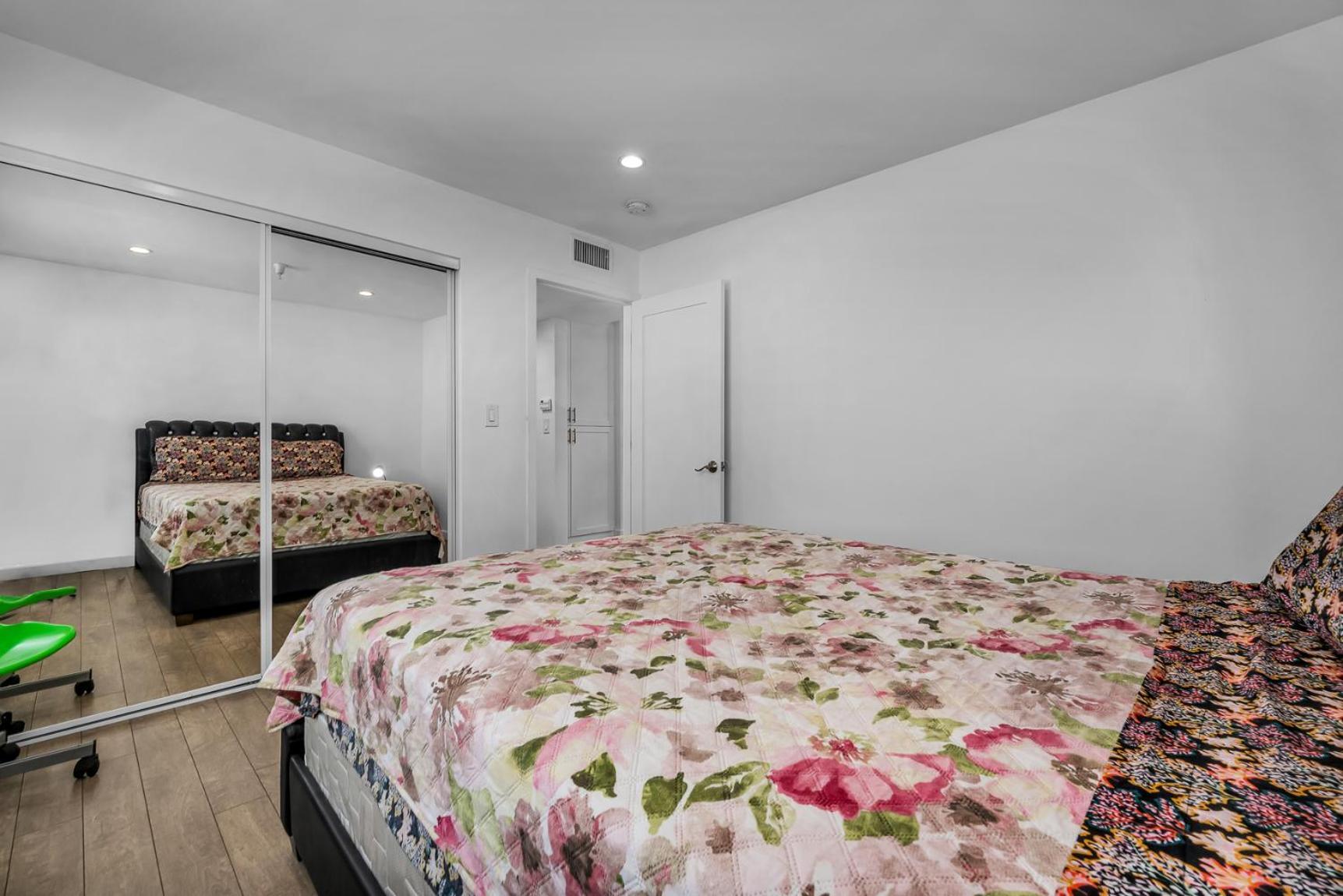 Chic Large 1-bedroom In Hollywood 10 Min Away From Downtown La Apartment *