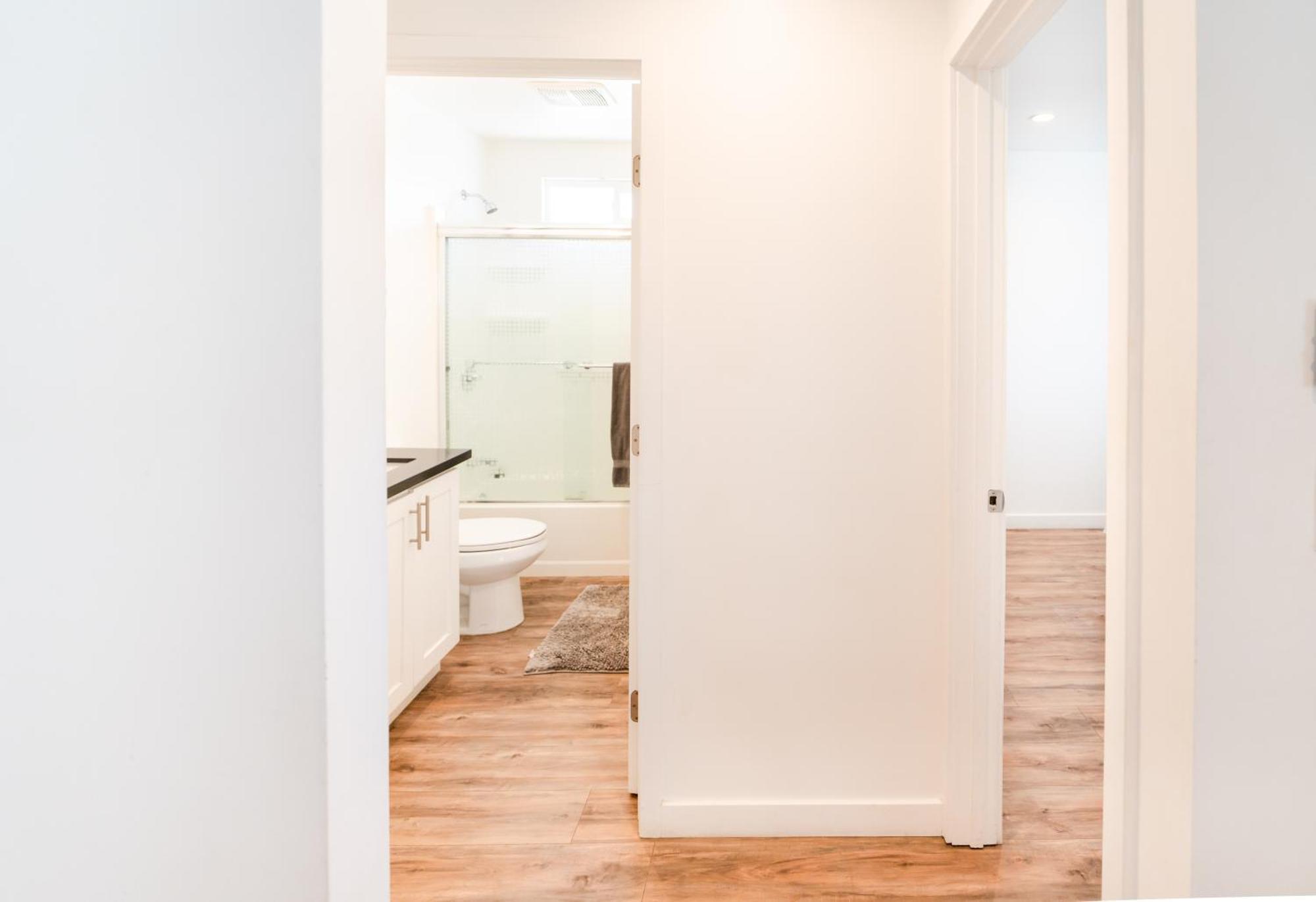 Chic Large 1-bedroom In Hollywood 10 Min Away From Downtown La Apartment *